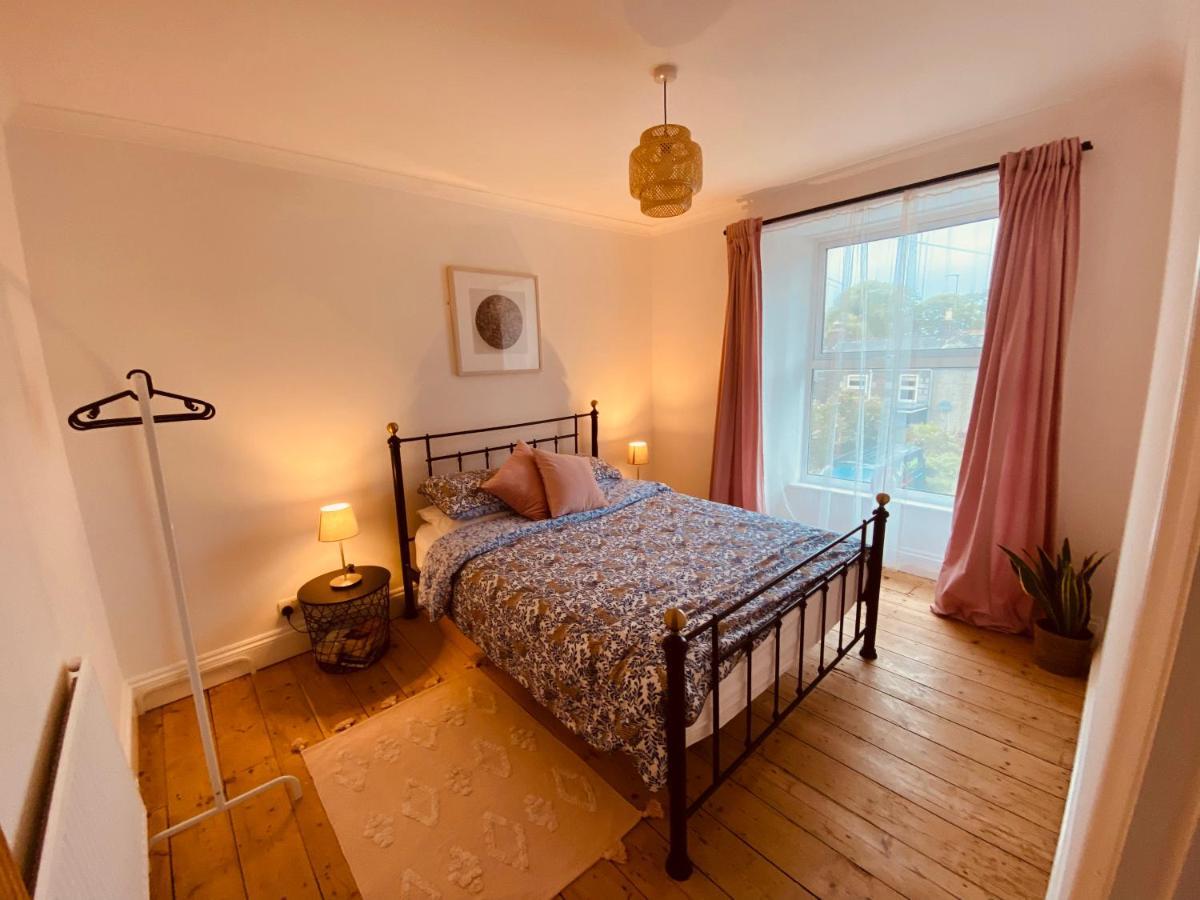 Ferienwohnung Beautiful 2 Bed End Terrace Victorian Town House Redruth Exterior foto